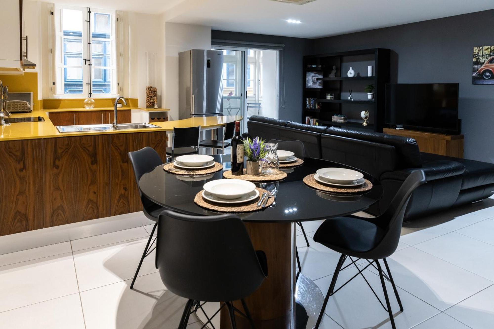 Modern Central 2Br Flat In Valletta By Arcobnb Kültér fotó